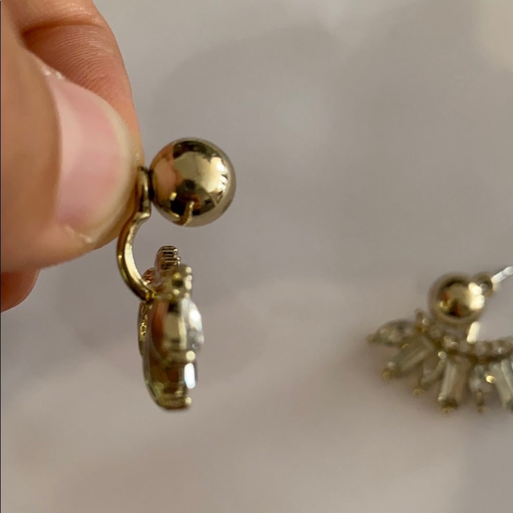 Sabine Mohawk Earrings - Picture 7 of 12